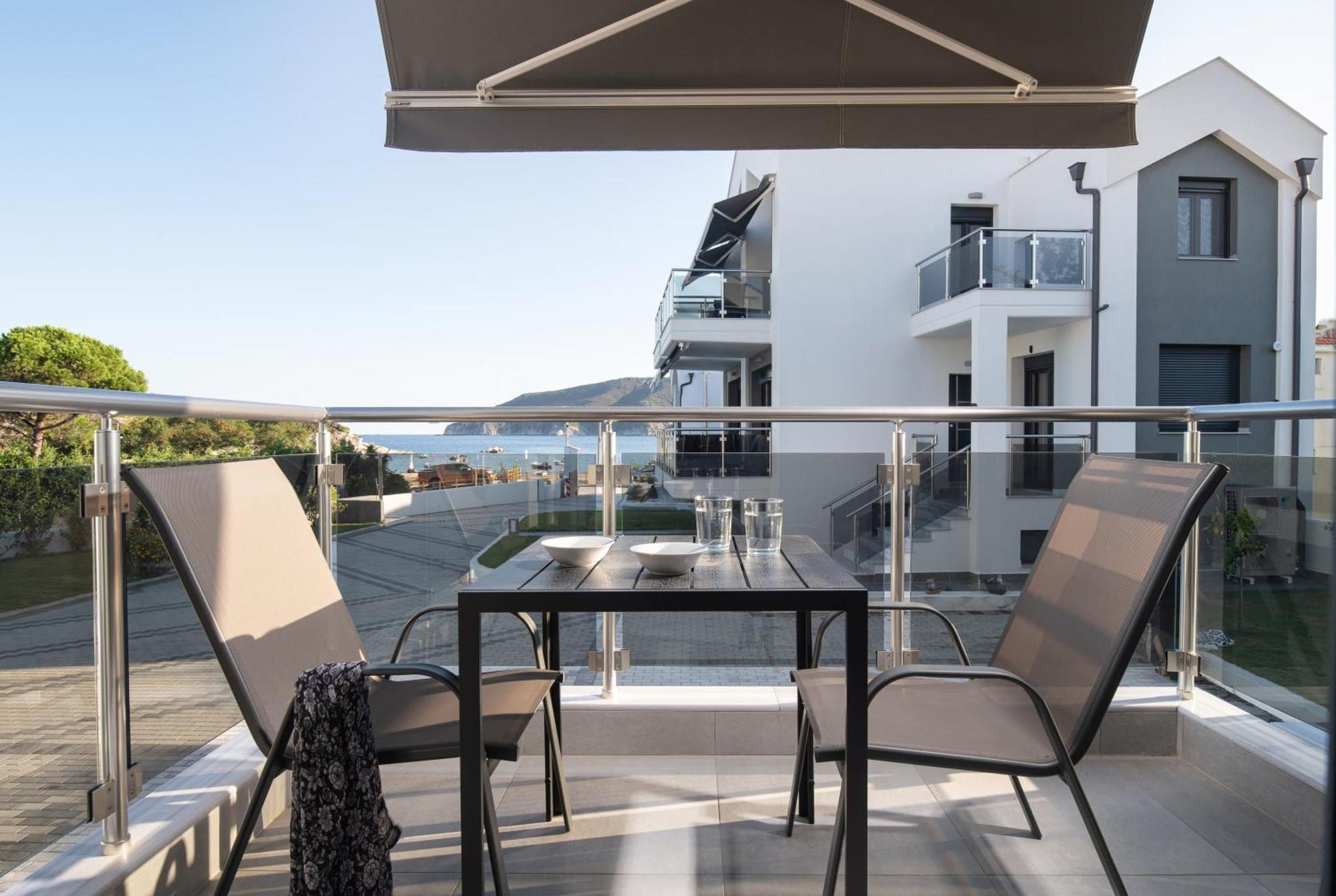 The Black Pearl Villas Kalamítsion Екстериор снимка