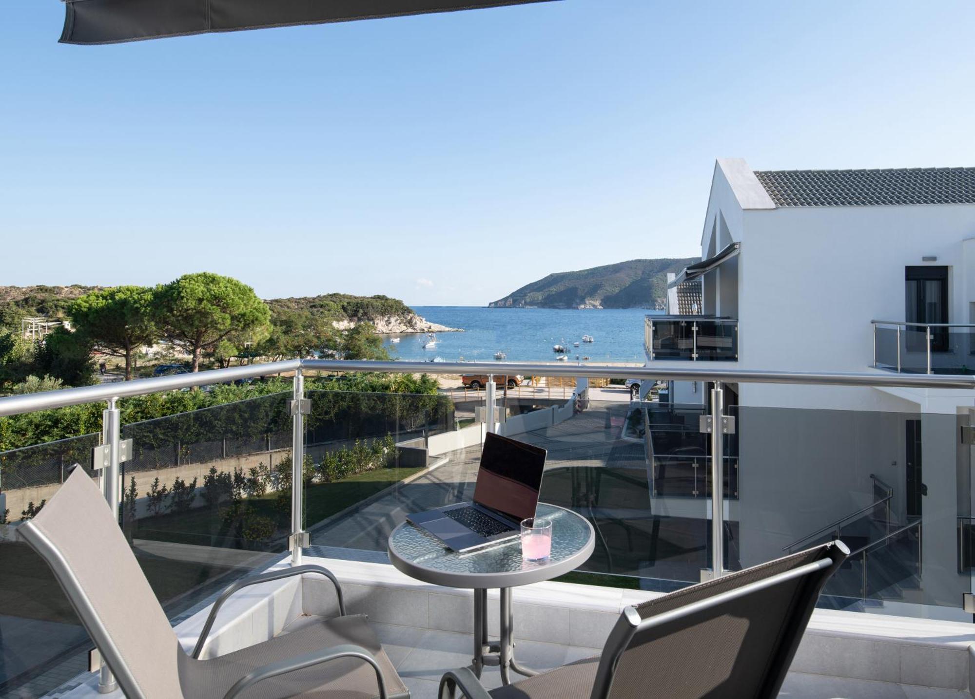 The Black Pearl Villas Kalamítsion Екстериор снимка